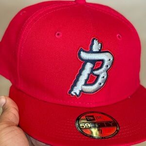 Men’s Fitted Hat ! Like new